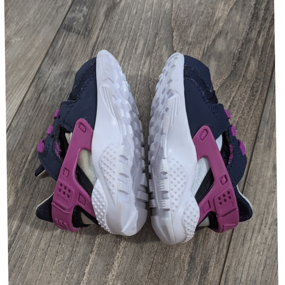 Nike Huaraches Run - Picture 5 of 9